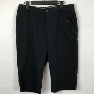 Columbia Women's Black Bermuda length shorts Size 14